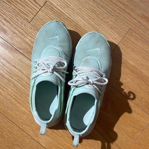 Nike Sneakers buy 4 item get fifth one for free